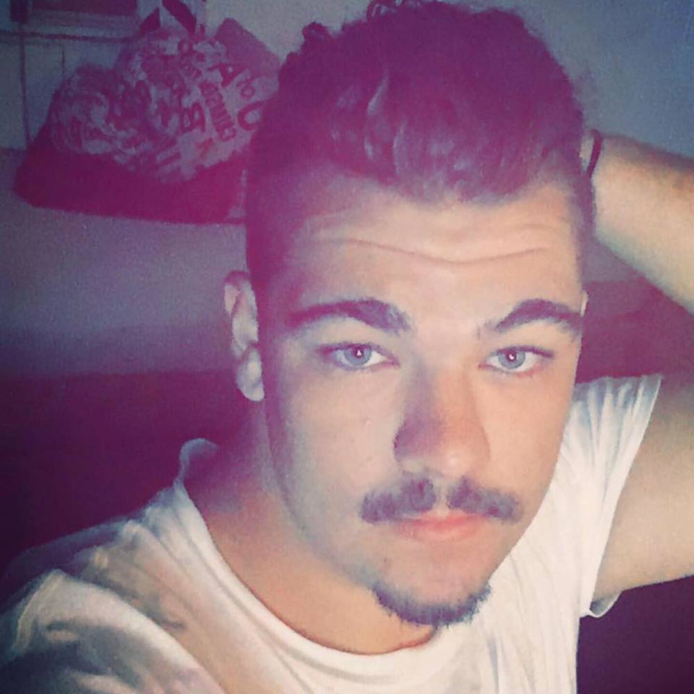 Meet your Posher, Brandon